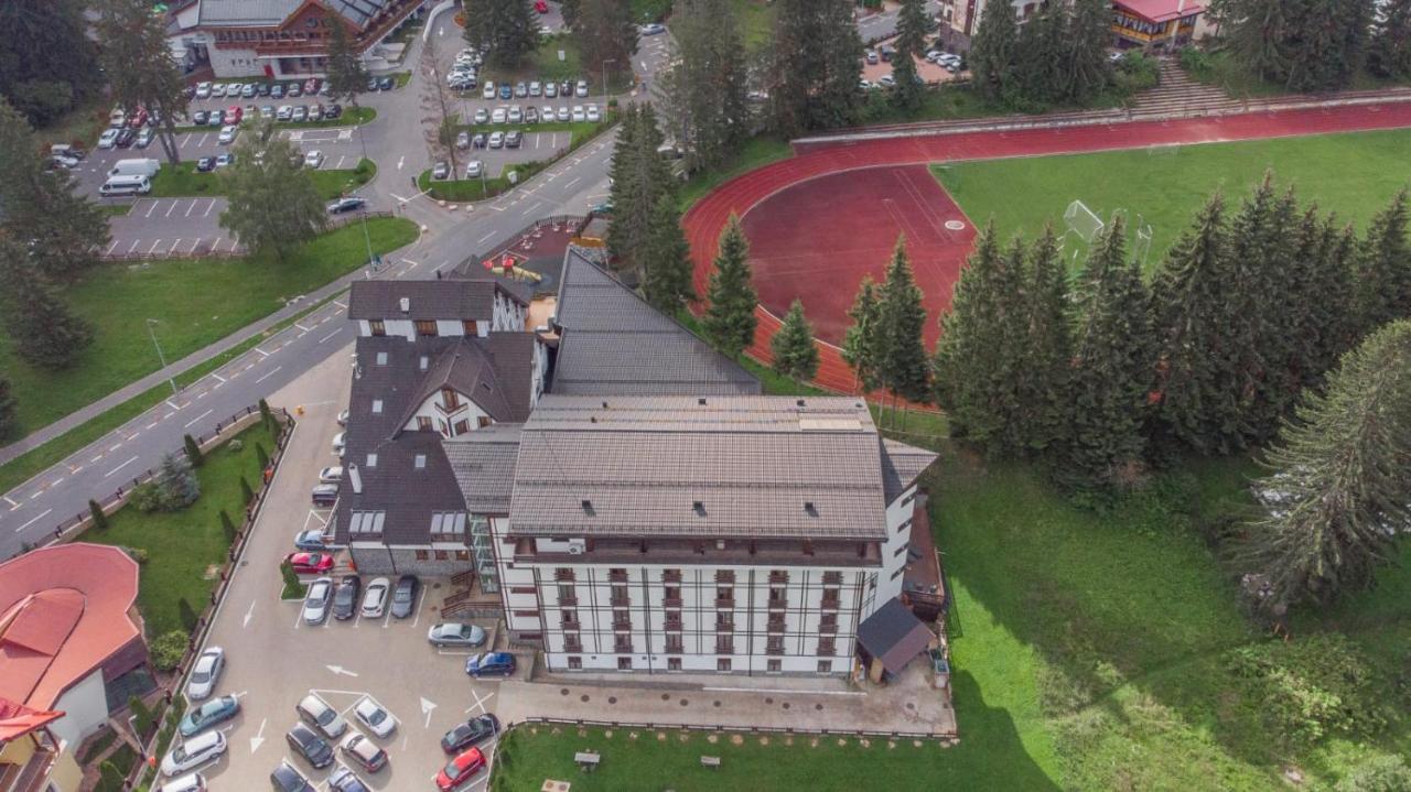 Hotel Escalade Poiana Braşov Exterior foto